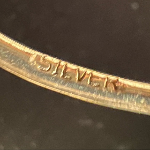 Vintage West Indian Sterling Silver Bangle Set - Picture 10 of 10